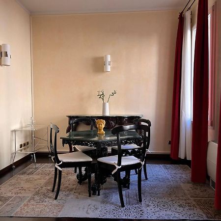 Piazza Maggiore Luxury Apartment بولونيا المظهر الخارجي الصورة