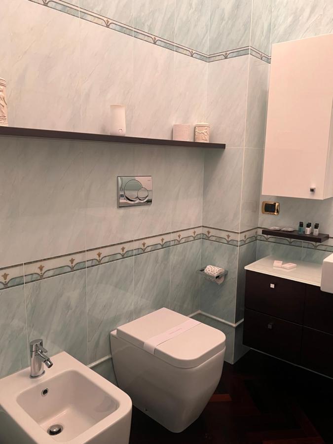Piazza Maggiore Luxury Apartment بولونيا المظهر الخارجي الصورة