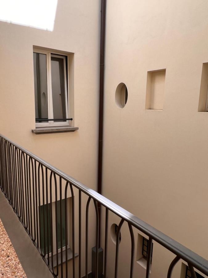 Piazza Maggiore Luxury Apartment بولونيا المظهر الخارجي الصورة