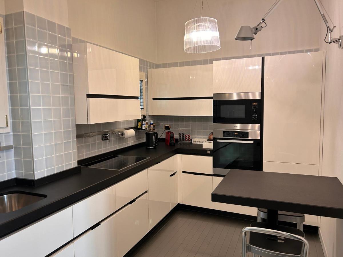 Piazza Maggiore Luxury Apartment بولونيا المظهر الخارجي الصورة